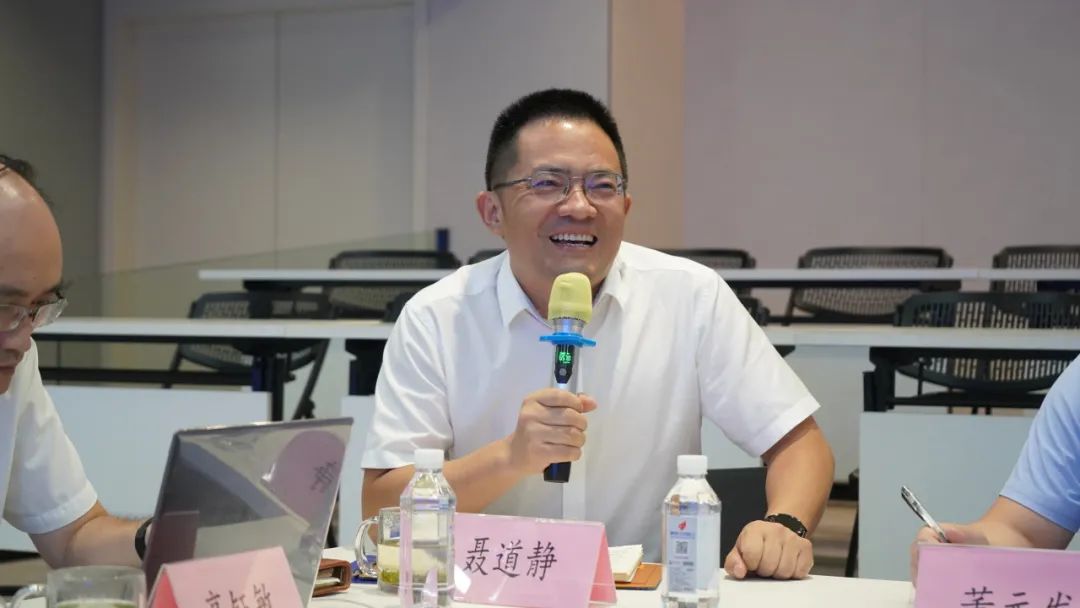 微特與葛洲壩電廠兩項技術(shù)聯(lián)絡(luò)會順利召開9.jpg