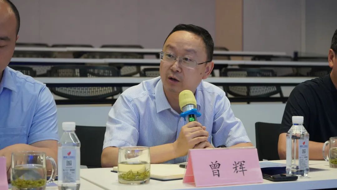 微特與葛洲壩電廠兩項技術(shù)聯(lián)絡(luò)會順利召開8.jpg