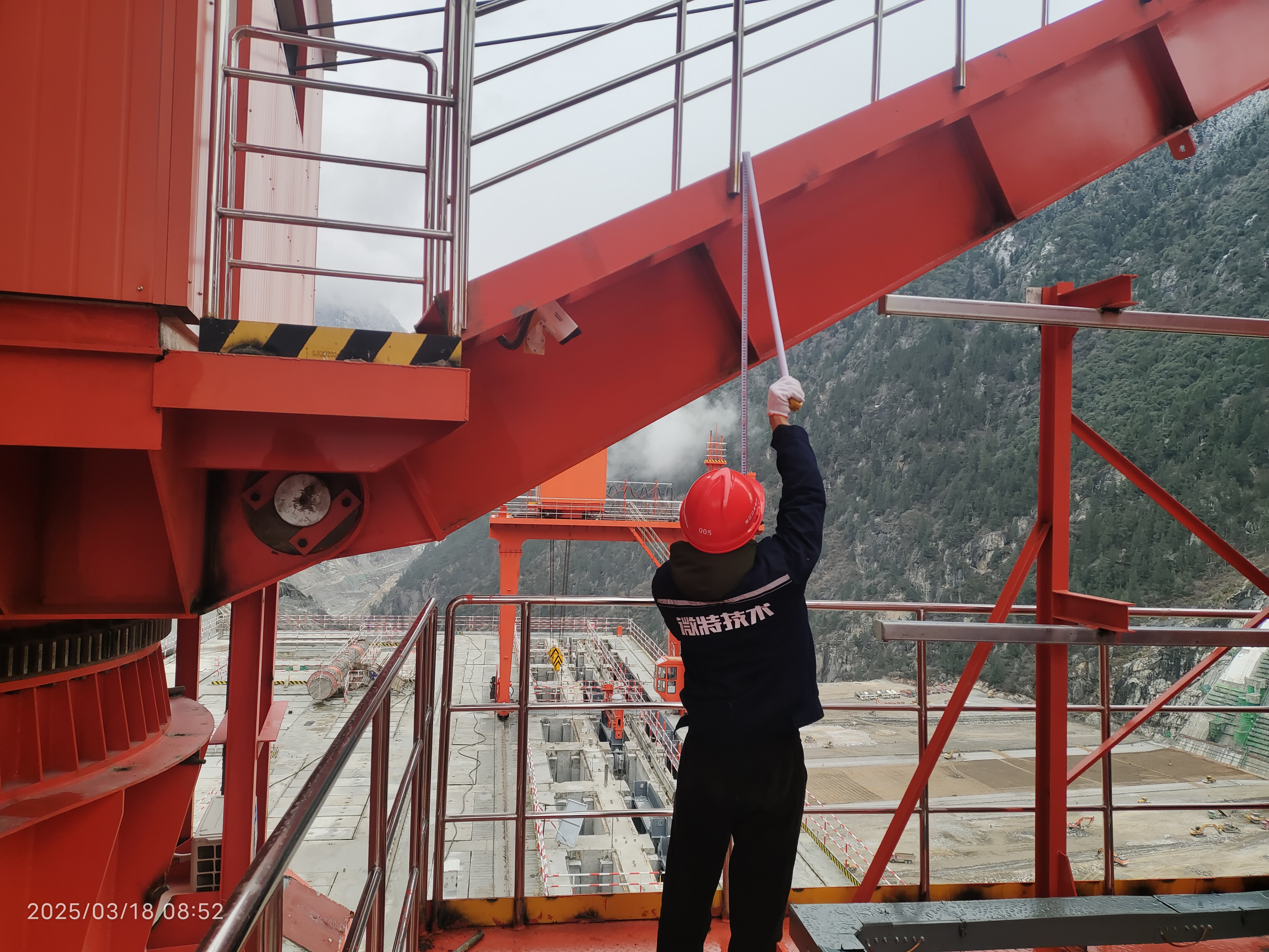 微特門(mén)機(jī)防碰撞系統(tǒng)助力四川某水電站安全作業(yè)